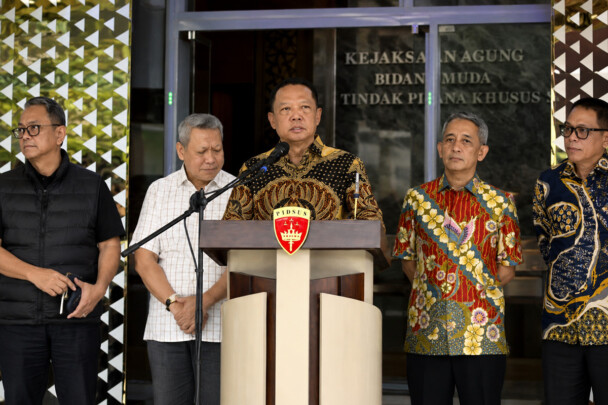 Jampidsus Febrie Adriansyah